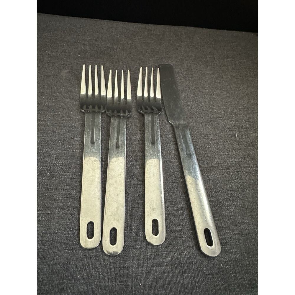 Modern 18/8 Stainless Flatware Slotted Handle Set 3 Forks 1 Knife China - Picture 2 of 3
